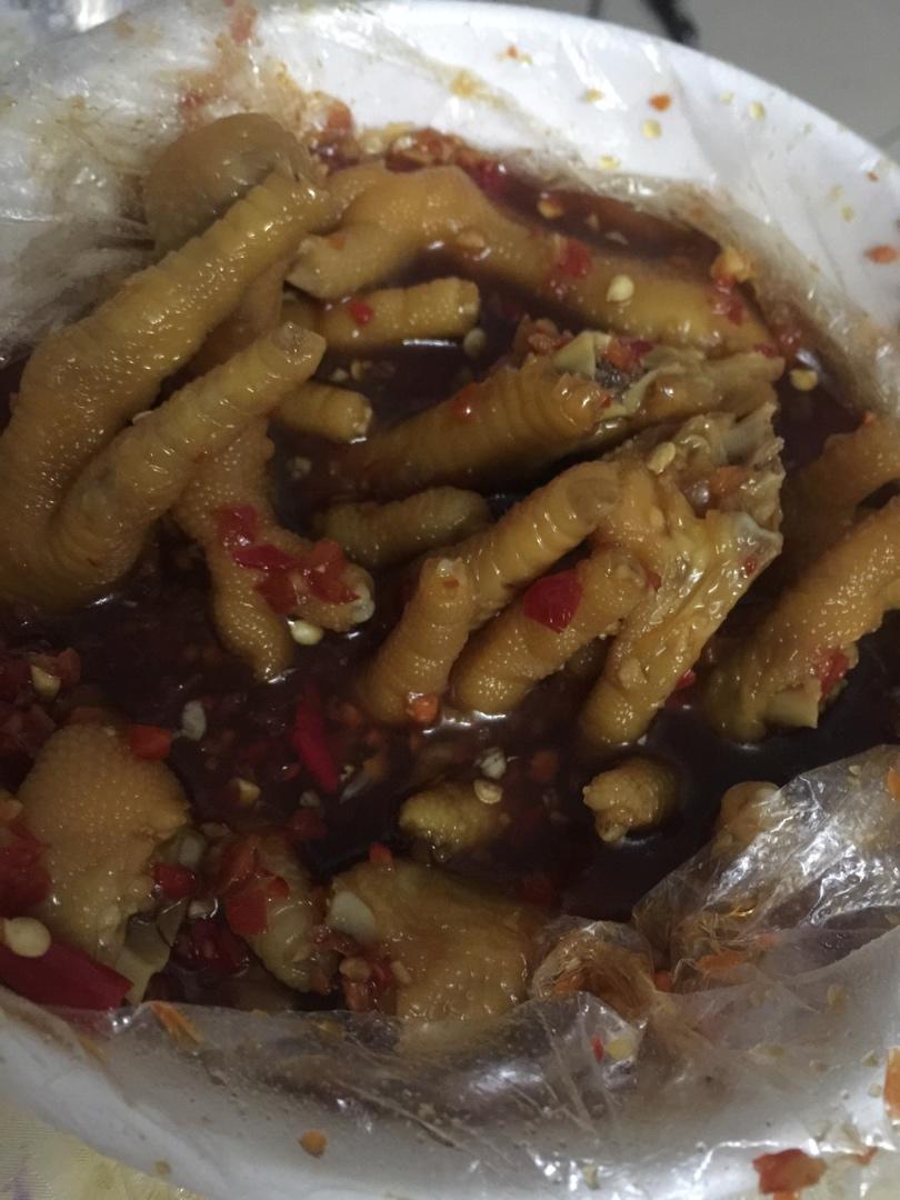 绝对不会后悔的酸辣鸡爪
