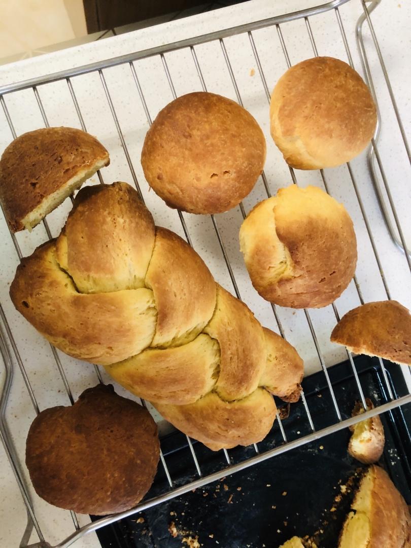 吃过这个黄油面包Brioche，你很难再爱上街边蛋糕店的面包店