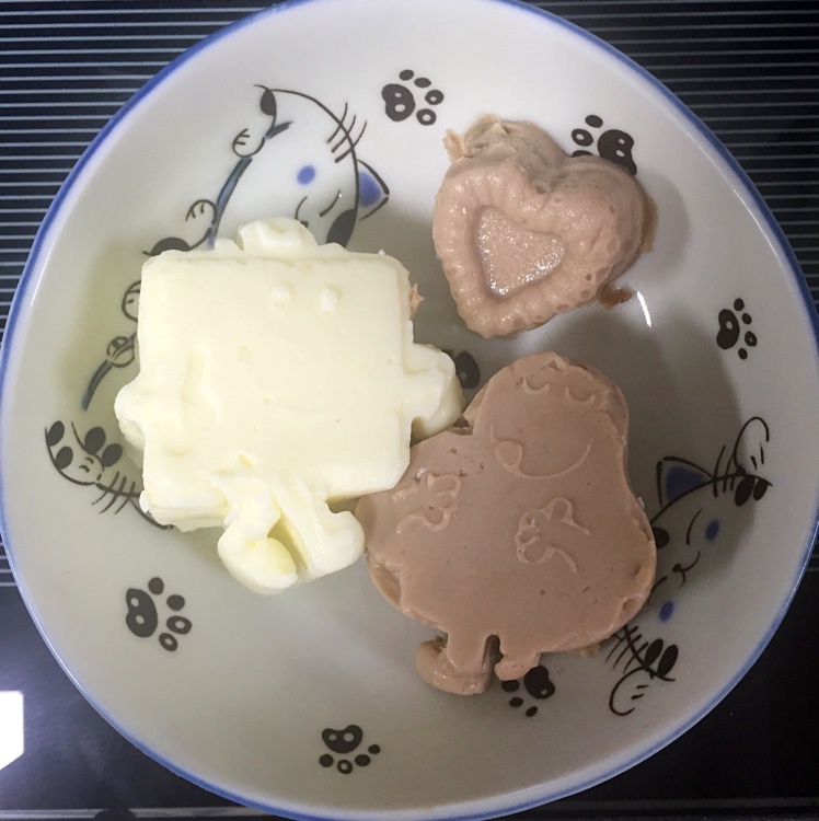 椰丝牛奶小方糕