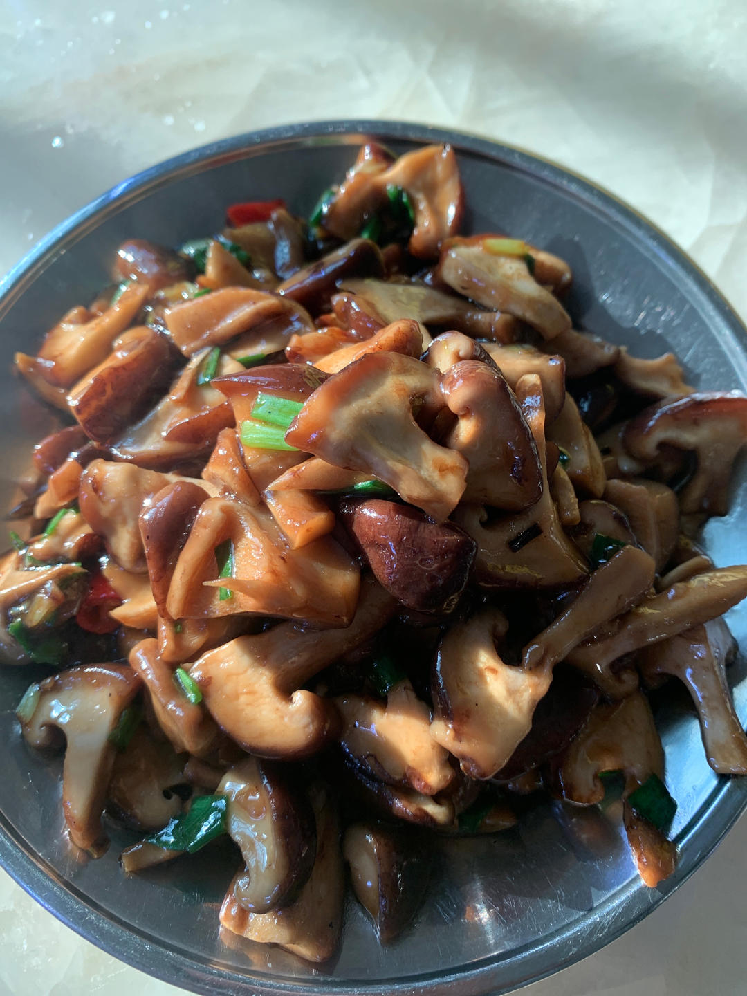 香菇这样炒比肉都好吃😋素炒香菇