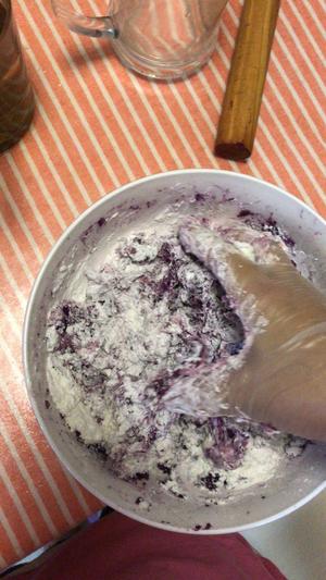 紫薯饼的做法 步骤2