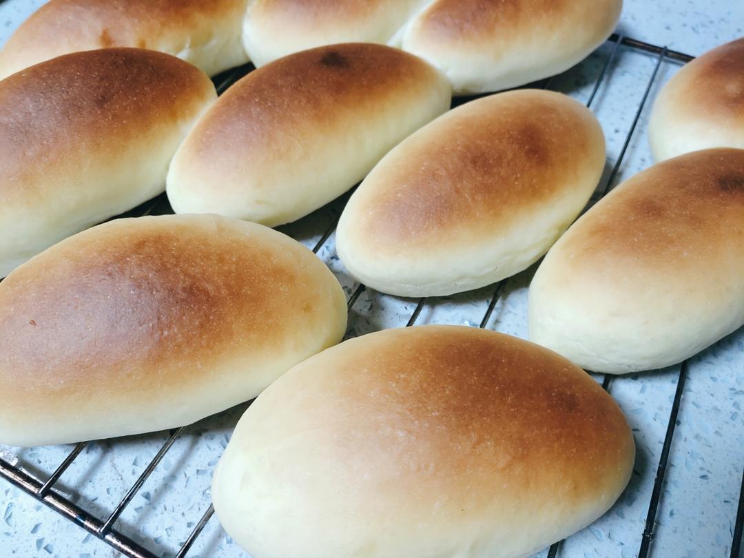 一个面团就能撑起一家店的台式面包—肉松包