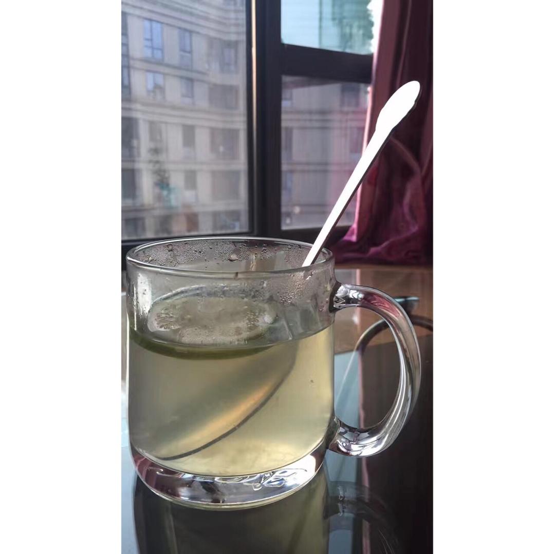 蜂蜜柠檬热饮-感冒小偏方 Hot Lemon & Honey for a Cold