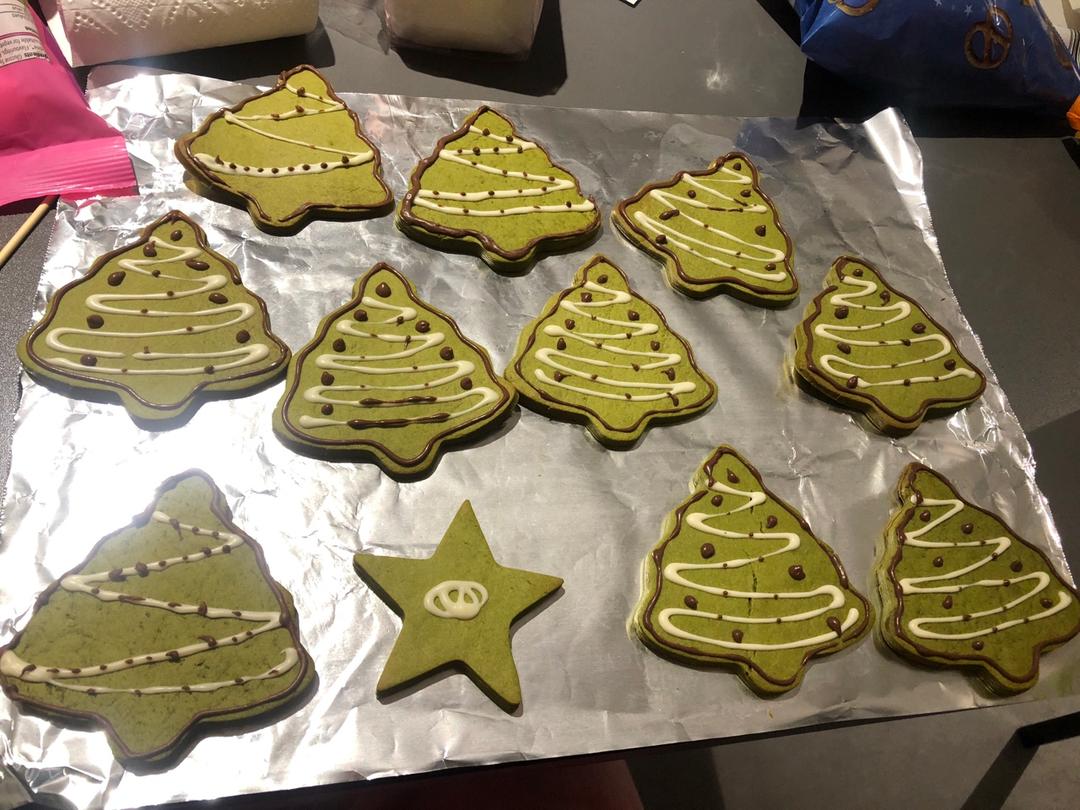 圣诞树抹茶香酥曲奇饼干