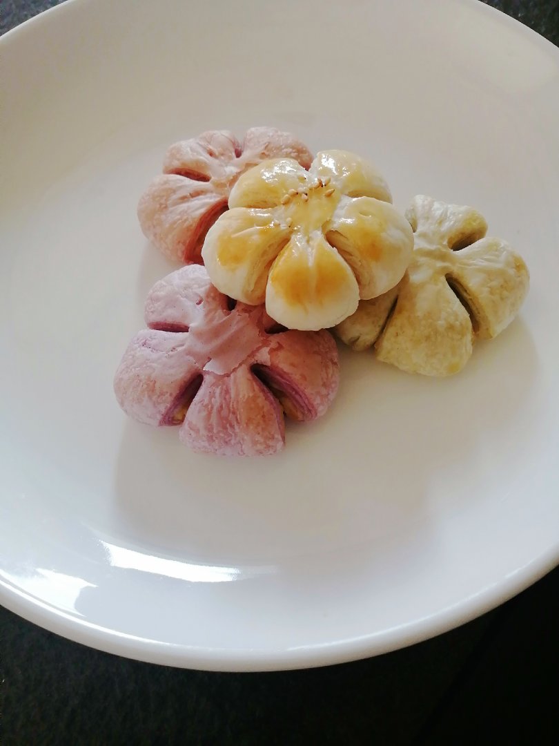 【巨详细】菊花酥、桃花酥、紫荆花酥、四叶草酥❀原来你是这样的中式酥皮
