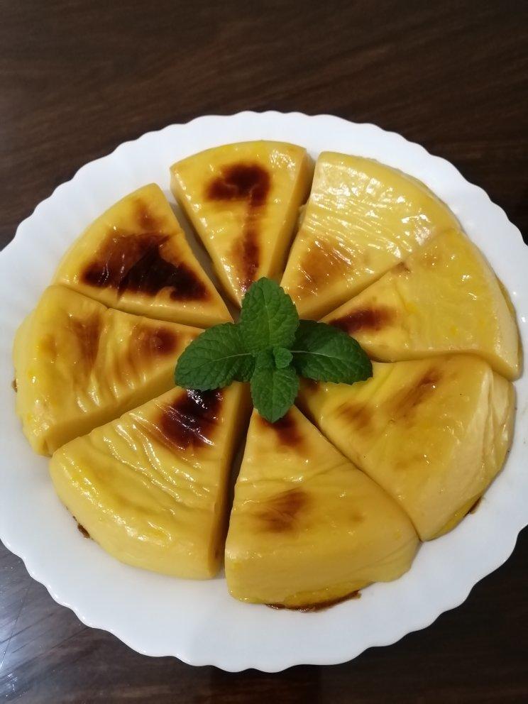 黄金烤牛奶