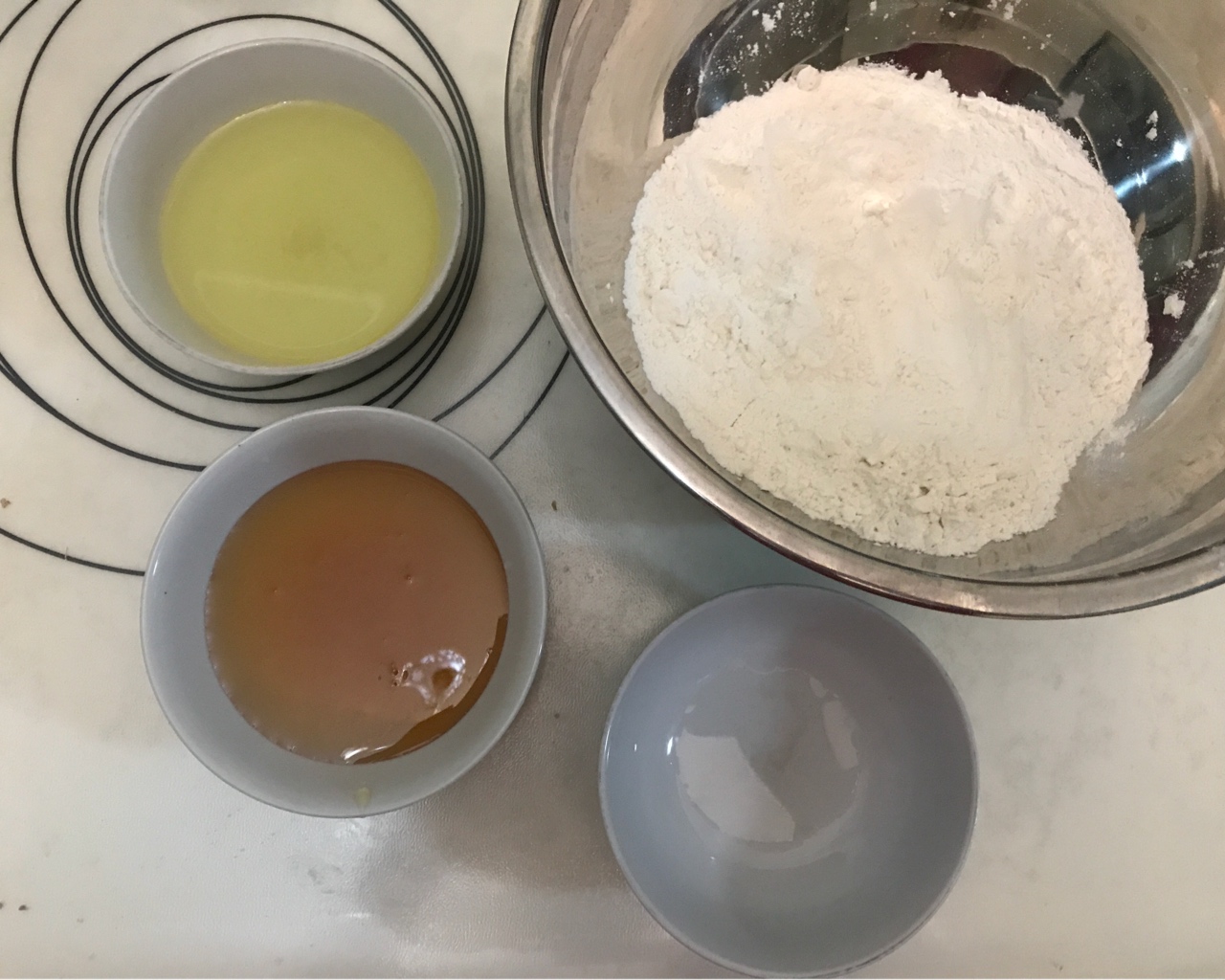 五仁月饼（广式皮，京味馅）的做法 步骤1