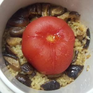 一颗番茄双菇糙米饭的做法 步骤5