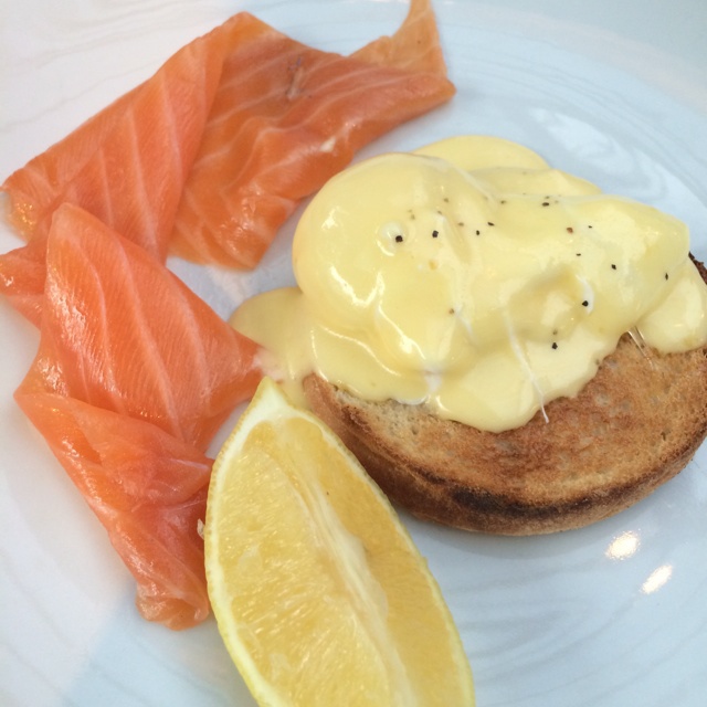 班尼迪克蛋 eggs benedict