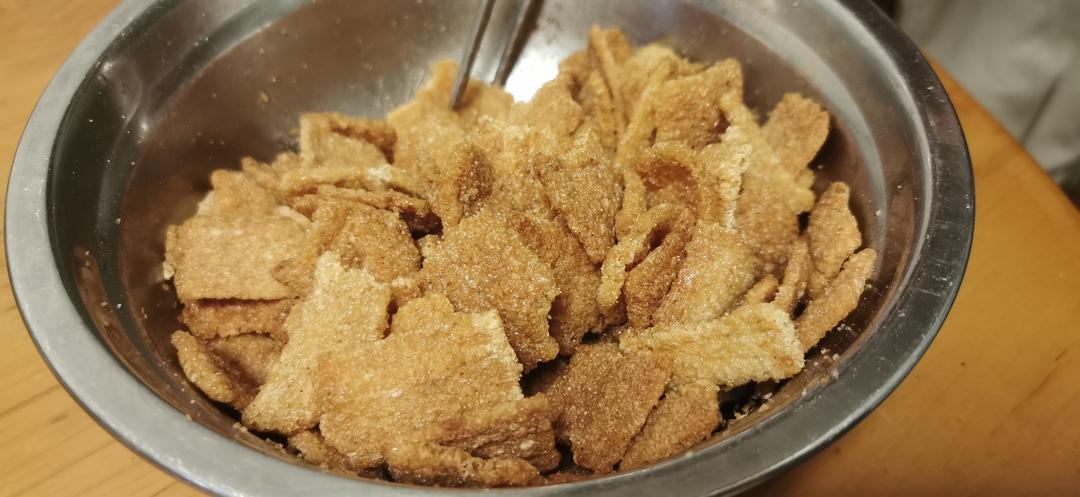 牛筋面锅巴
（简单快手锅巴）