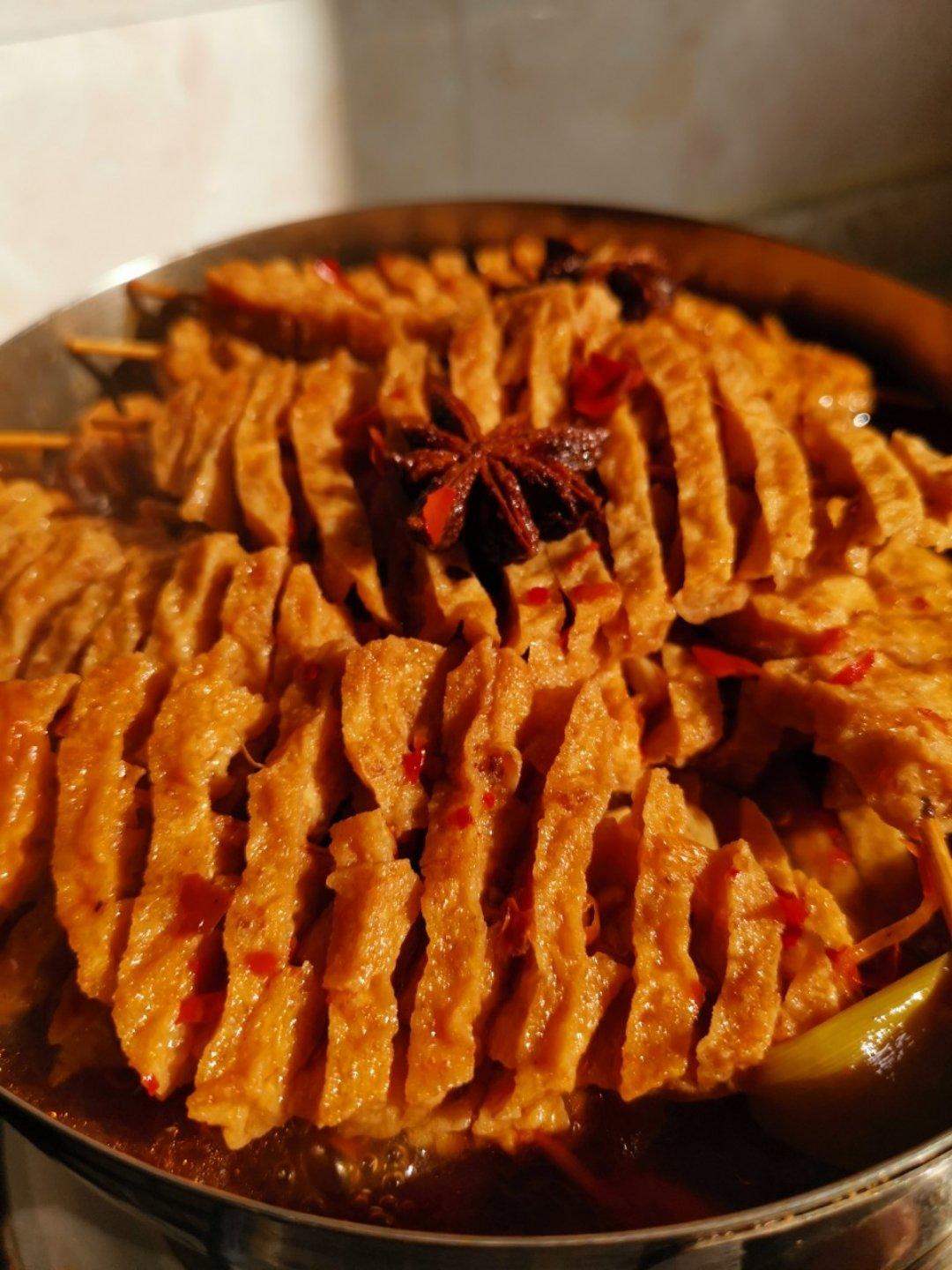 昊天妈咪的小厨房做的香辣豆腐串