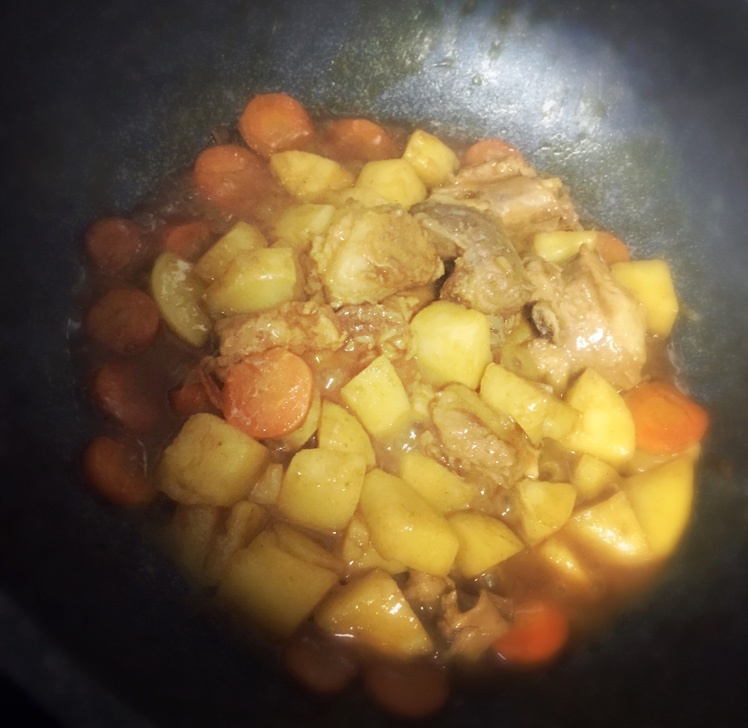 咖喱土豆排骨
