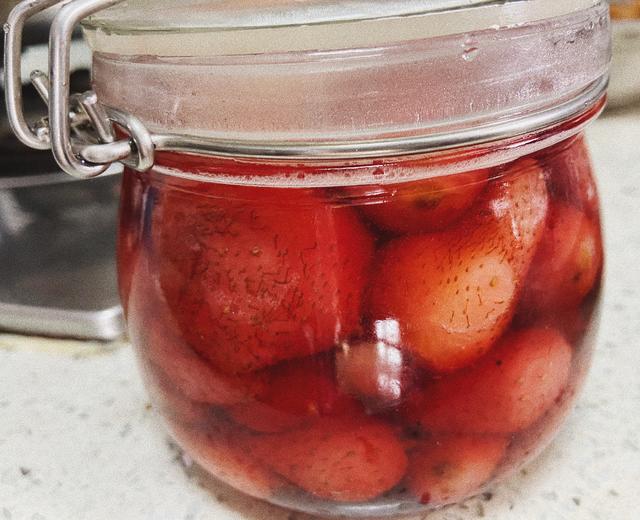 超简单自制草莓罐头的做法