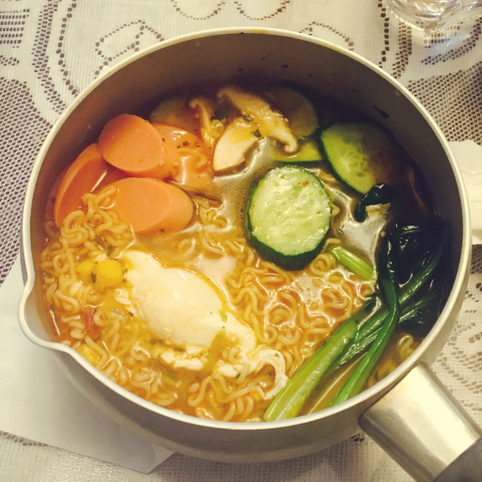 满足食欲的深夜秘密 森系浓香泡面