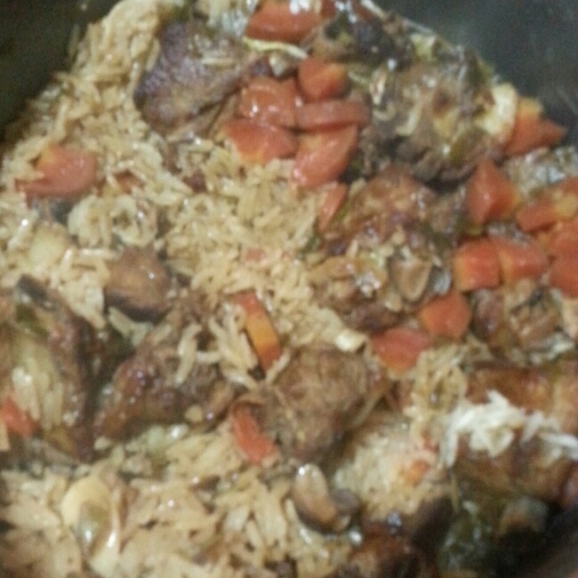 喷香排骨焖饭（爆好吃）