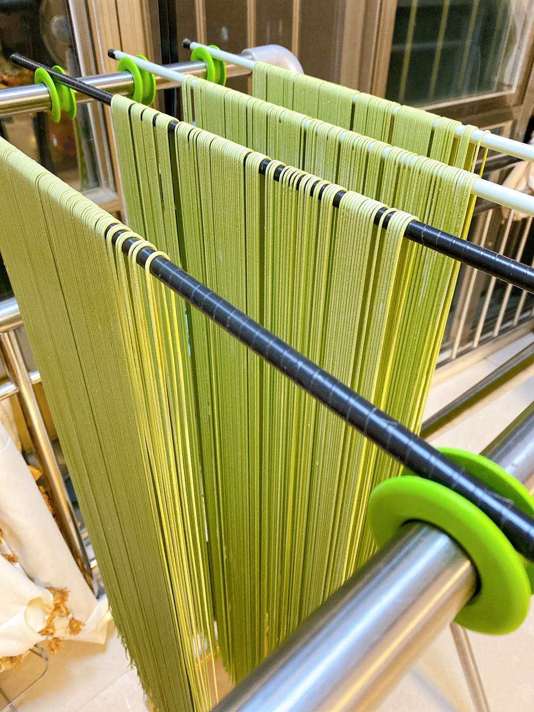 自制彩色手工面条/挂面