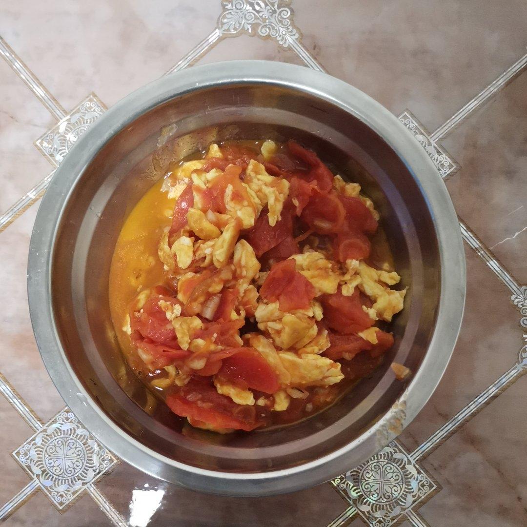 番茄炒鸡蛋（超浓的番茄味）
