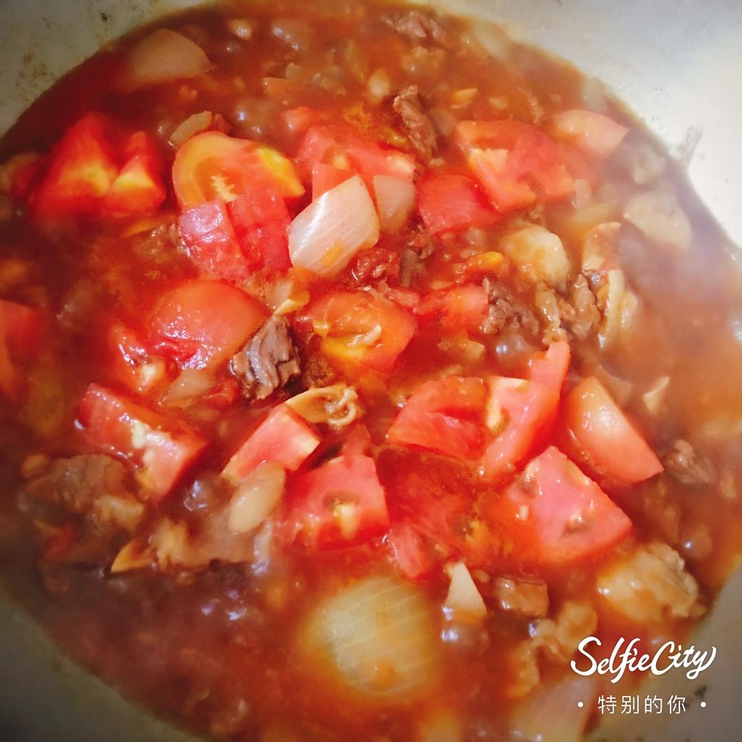 老丁的私房菜-番茄牛腩煲