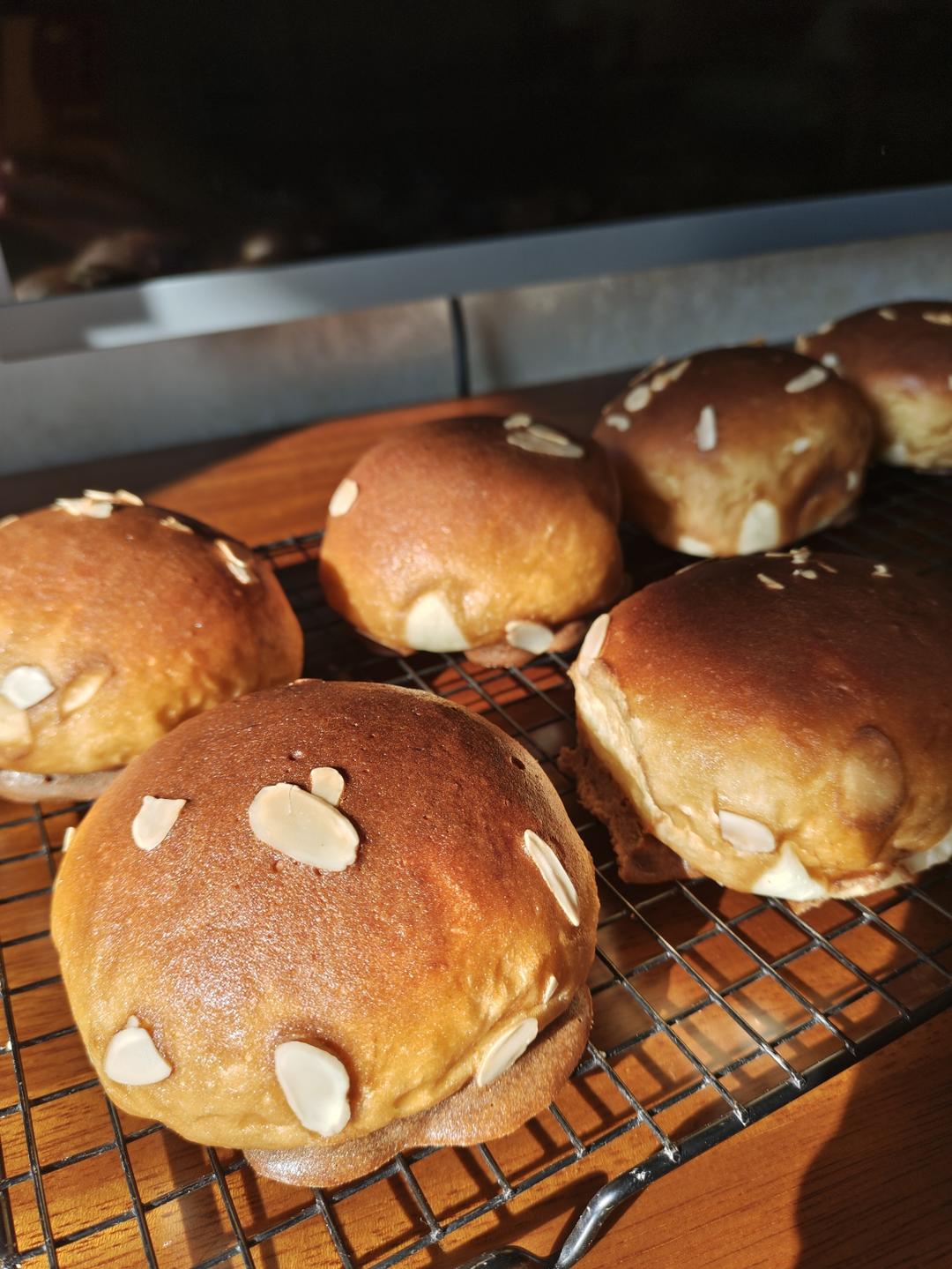 帕帕罗蒂2.0，口感味道升级的奶盐酥皮咖啡面包