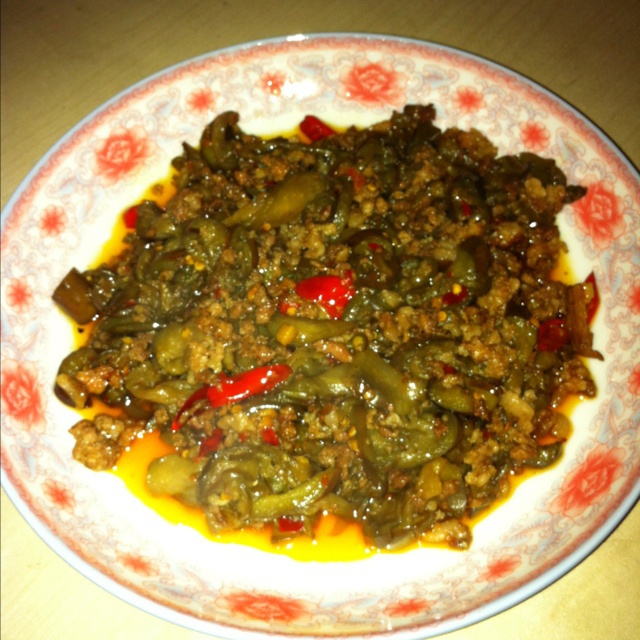 酱香肉末烧茄子