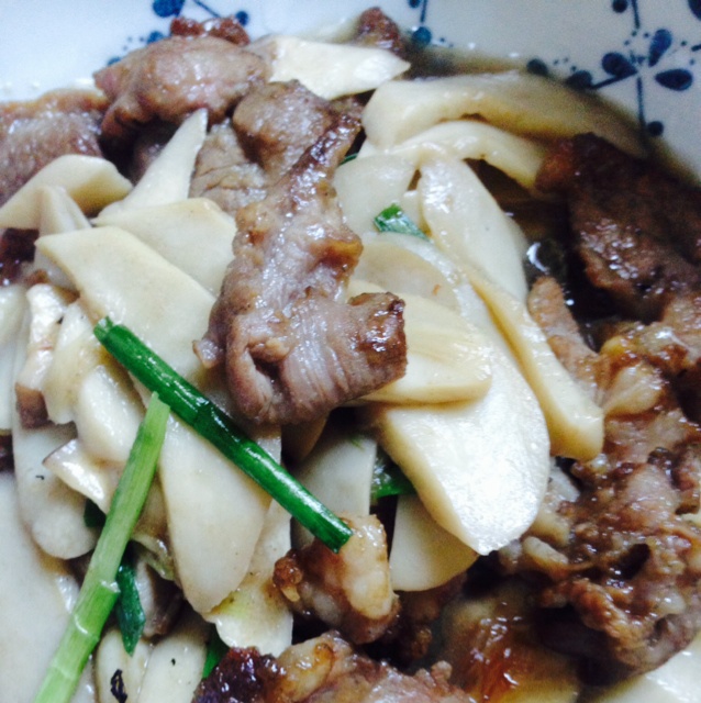 杏鲍菇炒肉片