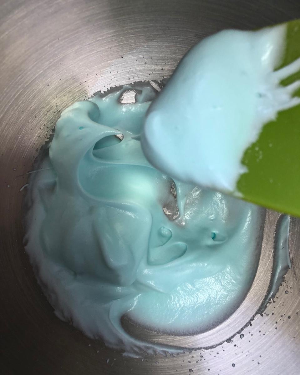 马卡龙（瑞士蛋白霜）