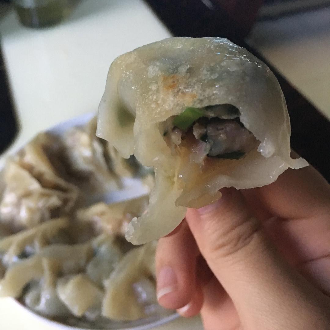 锅贴饺子