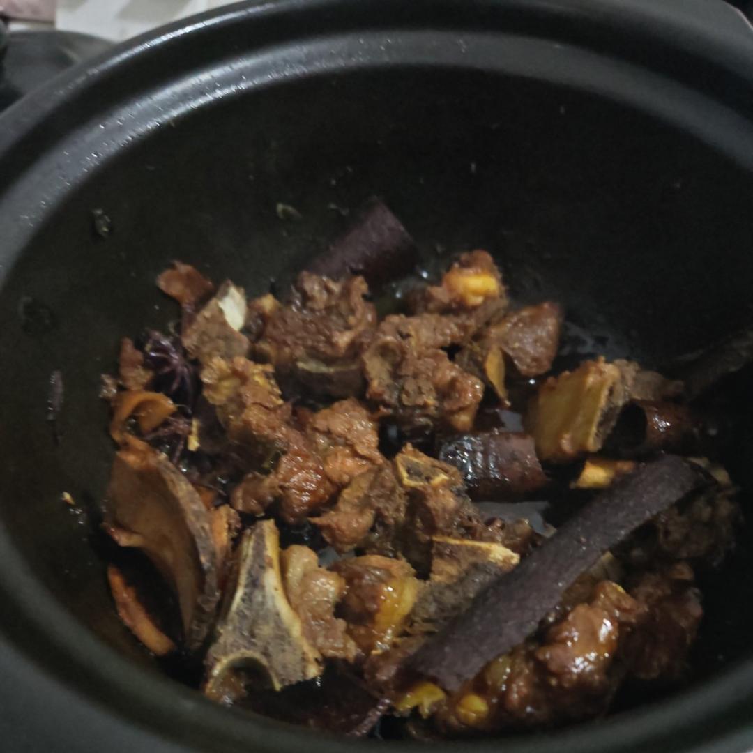 炖排骨（妈妈做的味道永远是最香的）