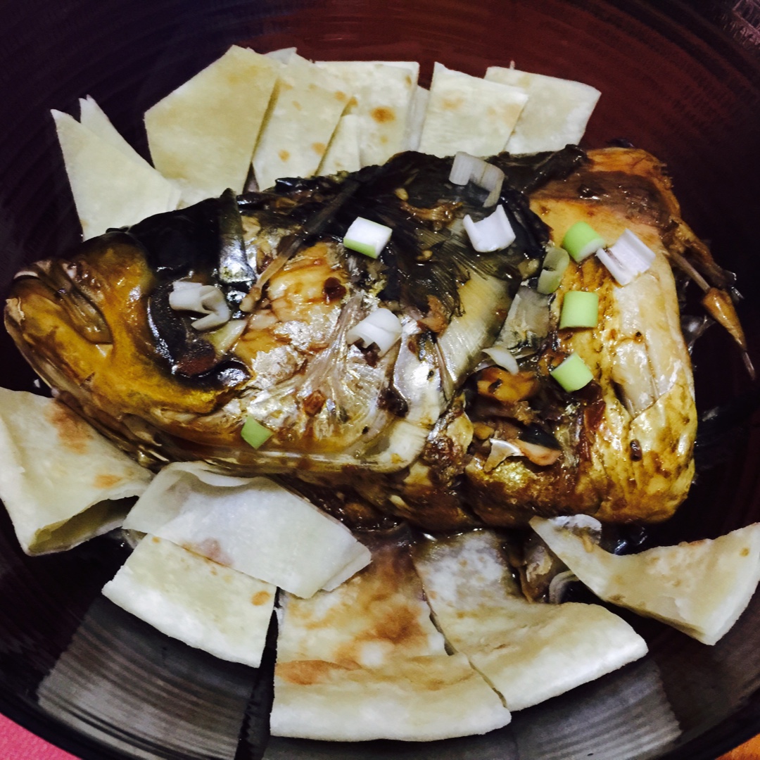 黄小厨de美味做的大号鱼头泡饼