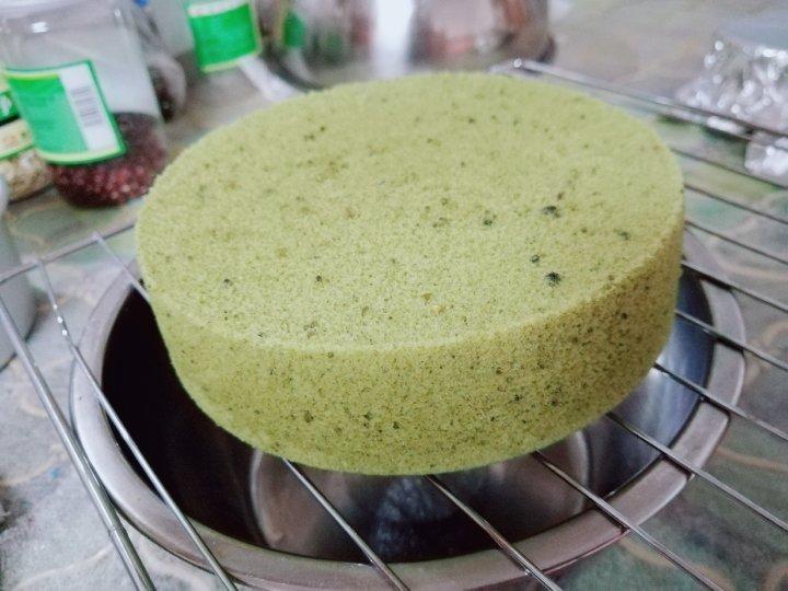 抹茶戚风蛋糕