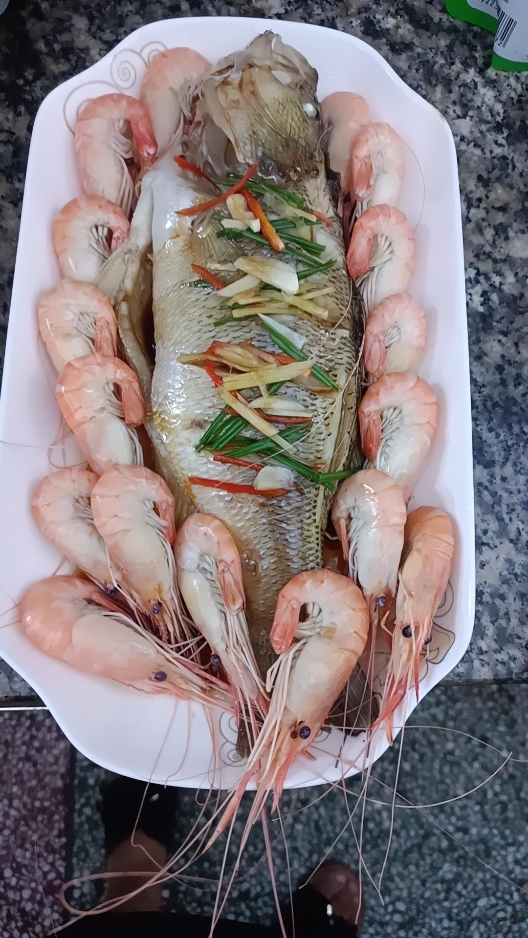 清蒸鲈鱼