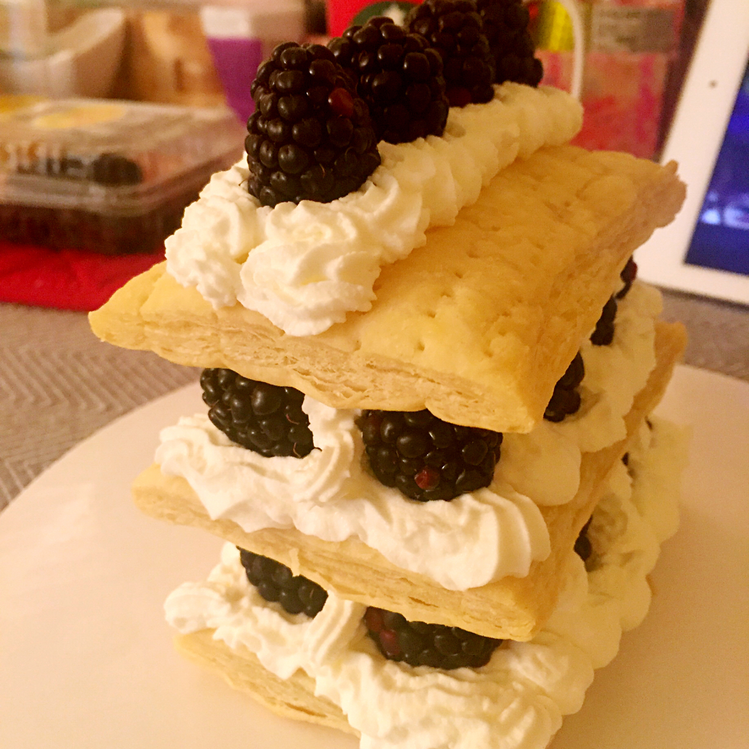 草莓拿破仑（呱呱杯夹馅儿更好吃哟！）