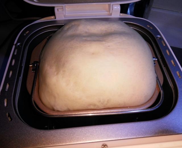面包机做最简单松软面包的做法