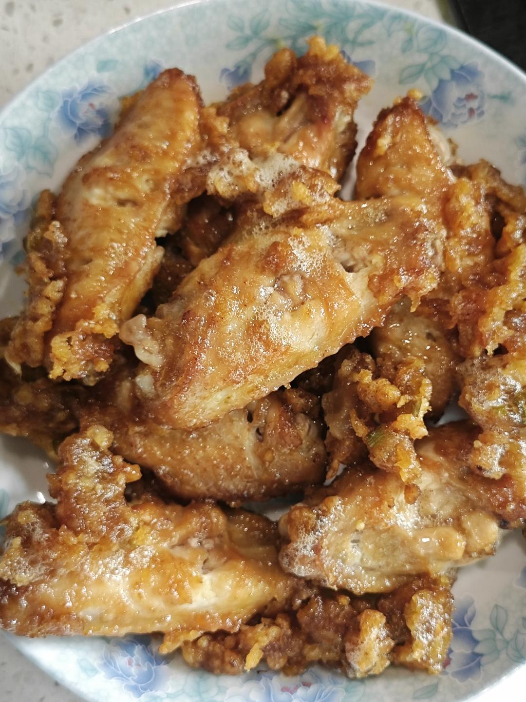蒜香炸鸡翅