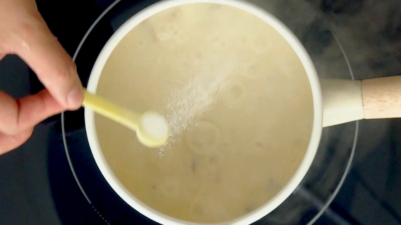 早餐：奶油蘑菇浓汤的做法 步骤10
