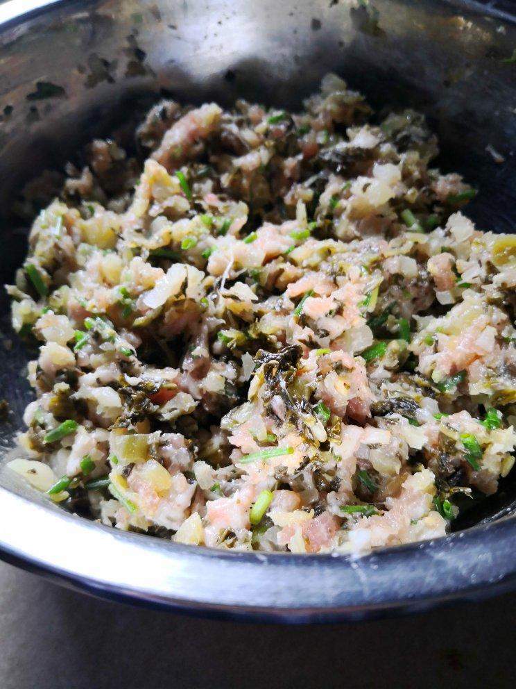 吃不够的酸菜肉馅饺子