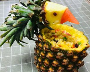 懒人鹦鹉菠萝饭，简单快速好吃，花式炒饭的做法 步骤7