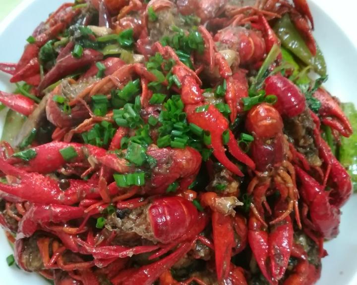 家庭版麻辣小龙虾的做法