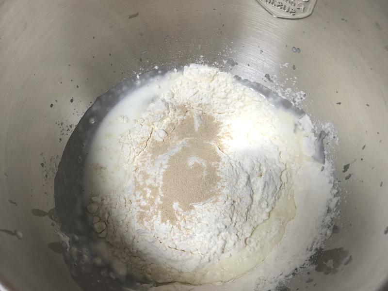 纯奶手撕吐司的做法 步骤1