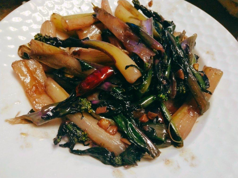 【炝炒红菜苔】菜梗炒得比肉还鲜