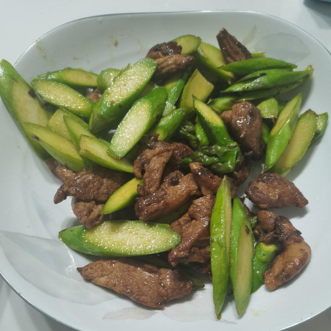 芦笋炒肉