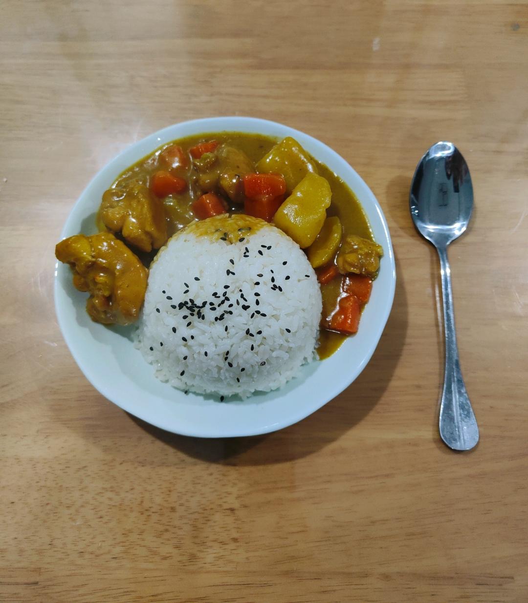 零失败日式咖喱鸡肉饭！！最正宗日本家庭做法！简单又好吃！