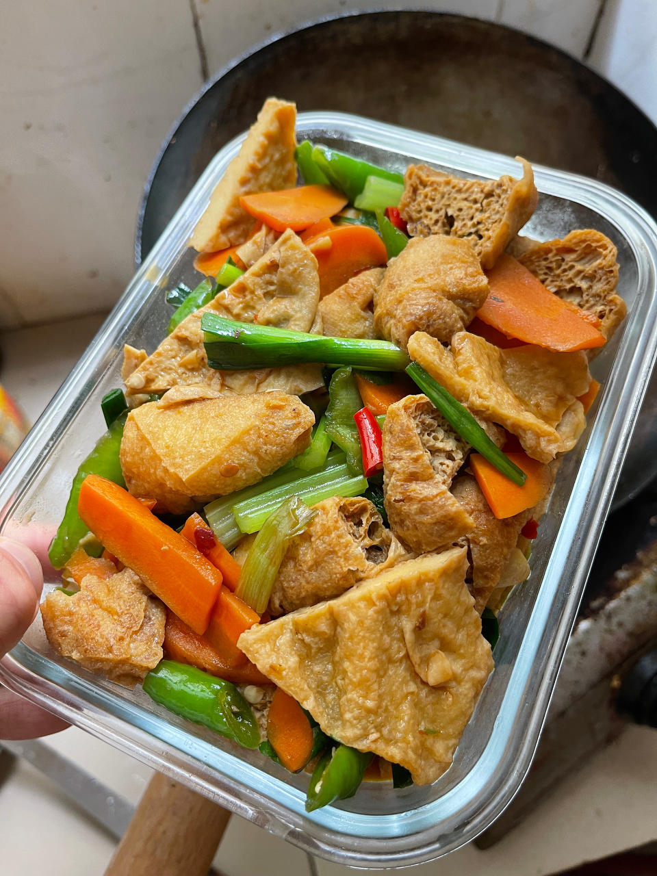 【红烧油豆腐】简单快速又下饭，工作疲惫，下班可以做的简单菜。