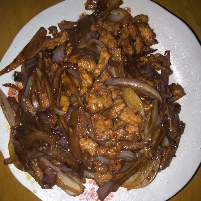 洋葱炒肉丝