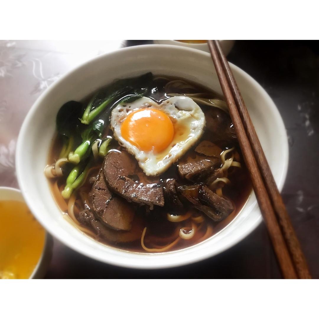 番茄牛肉面