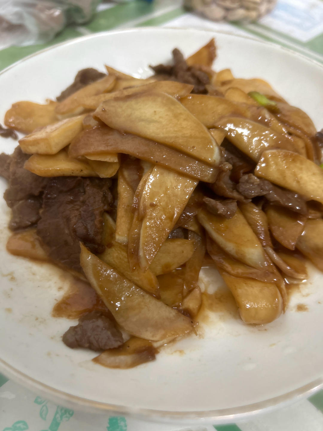 牛肉丝炒茭白