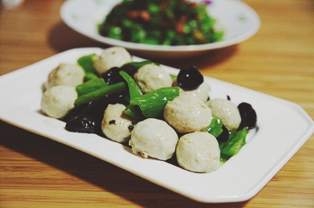 炒鱼丸