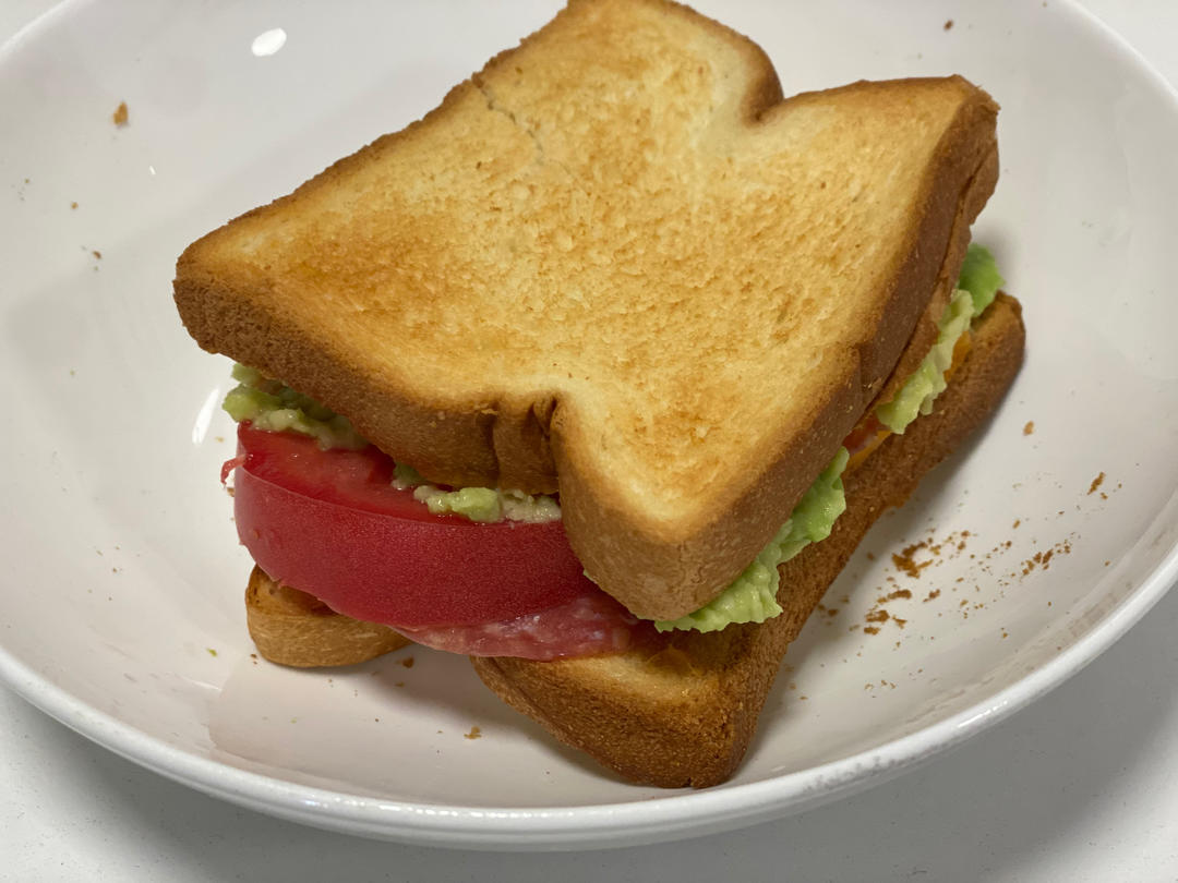 快手牛油果三明治
