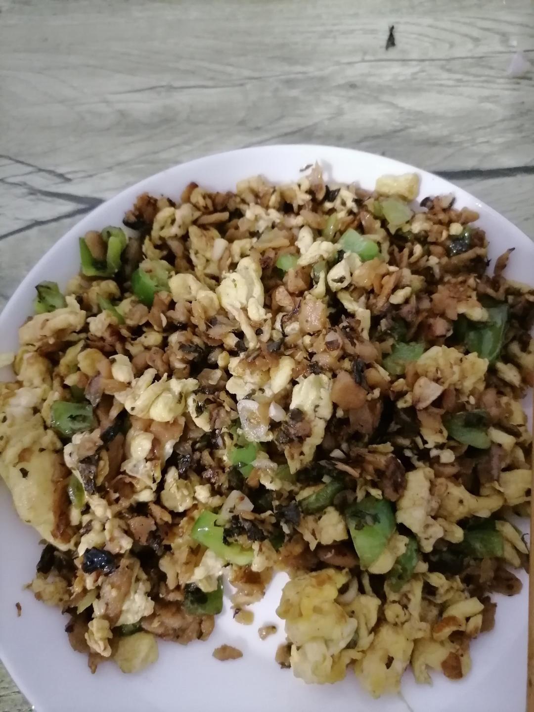 鸡蛋炒外婆菜(下饭菜)