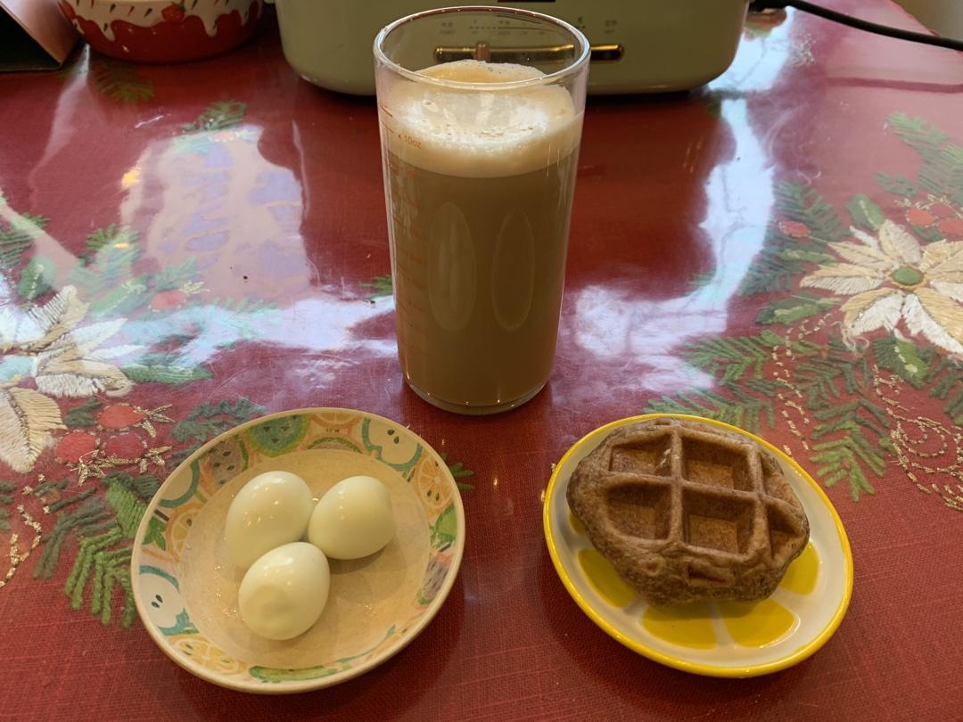 出炉就忍不住下嘴de【可可全麦华夫饼】